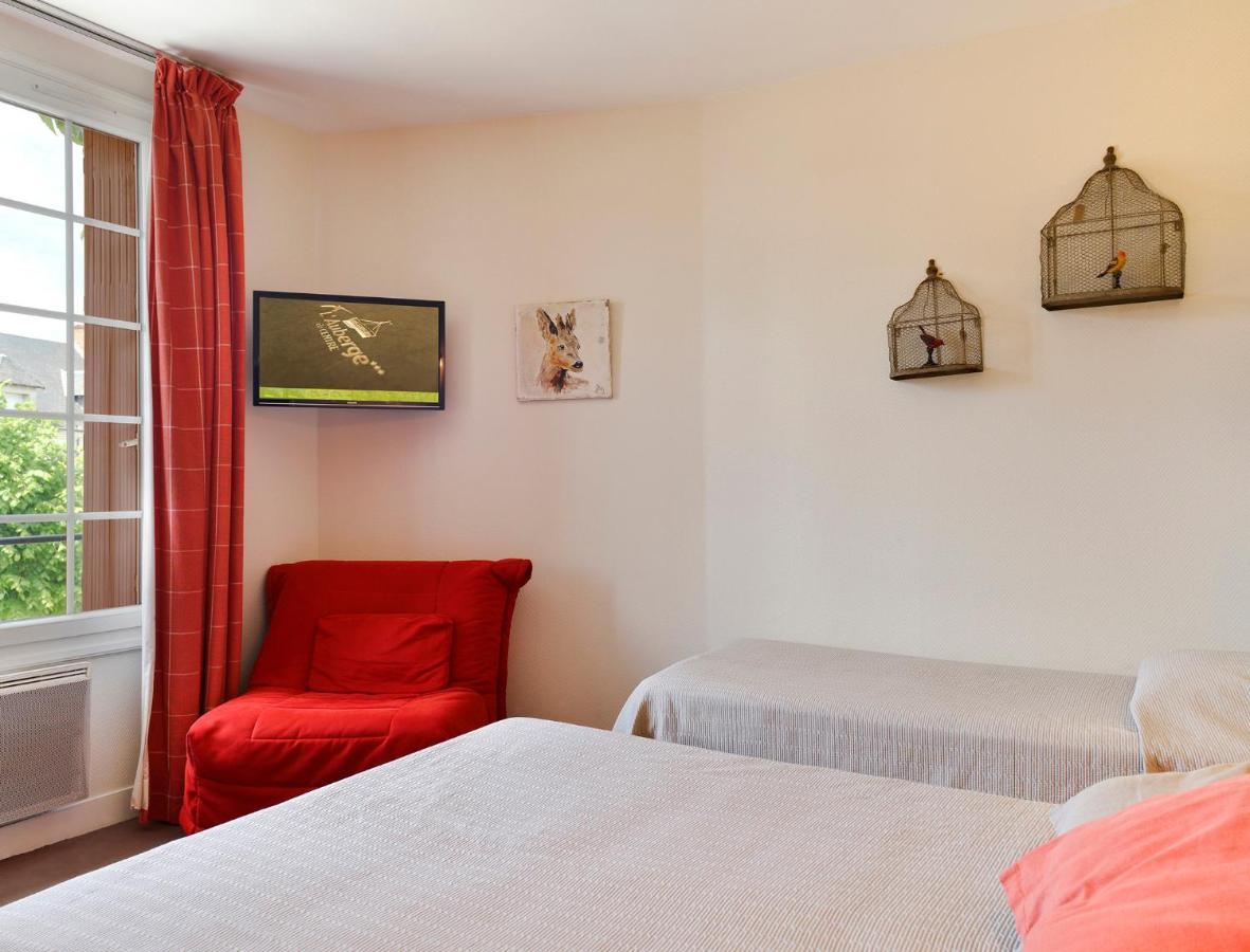 Logis Auberge Du Centre Chitenay Экстерьер фото
