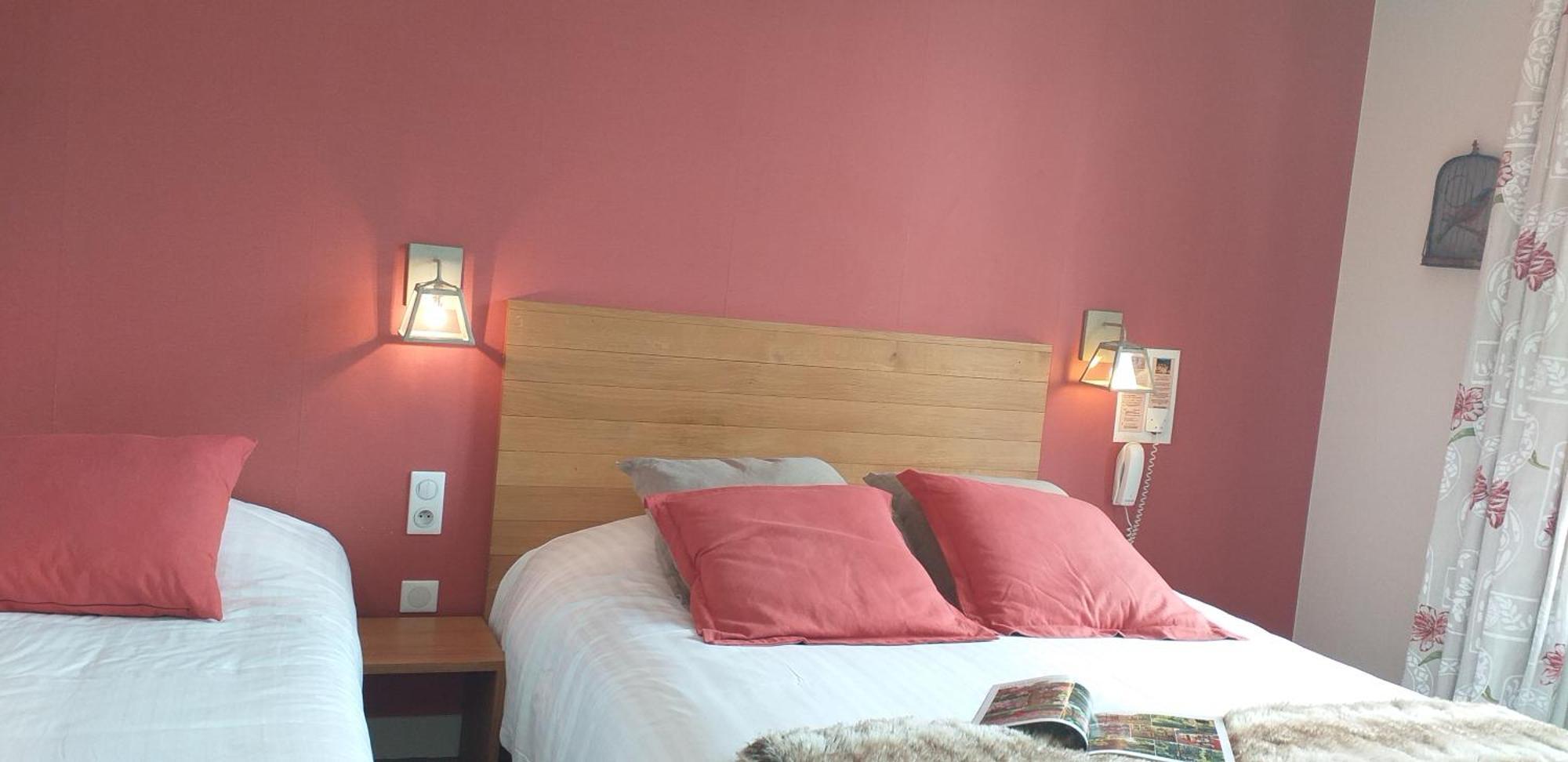 Logis Auberge Du Centre Chitenay Экстерьер фото