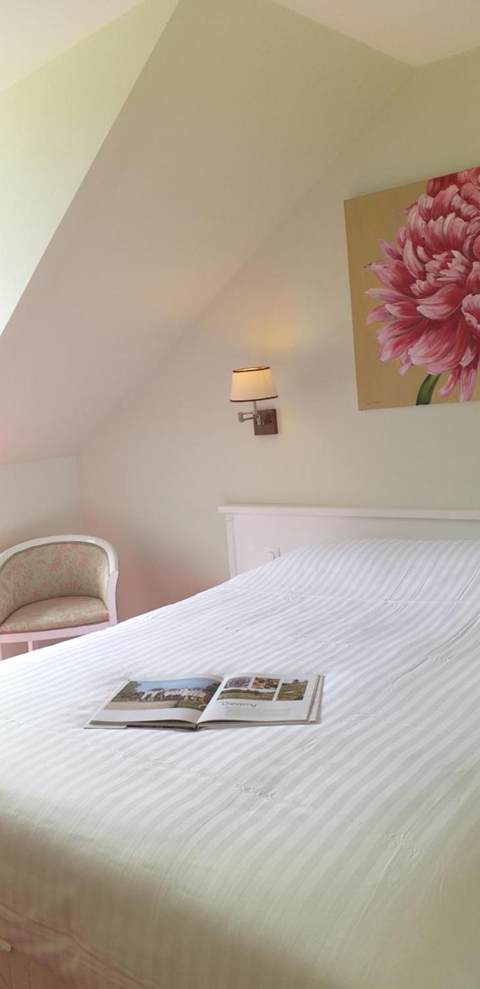 Logis Auberge Du Centre Chitenay Экстерьер фото