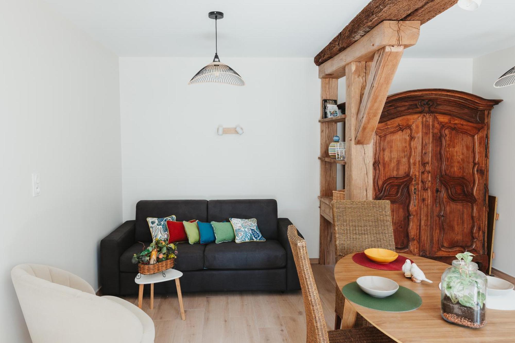 Logis Auberge Du Centre Chitenay Экстерьер фото