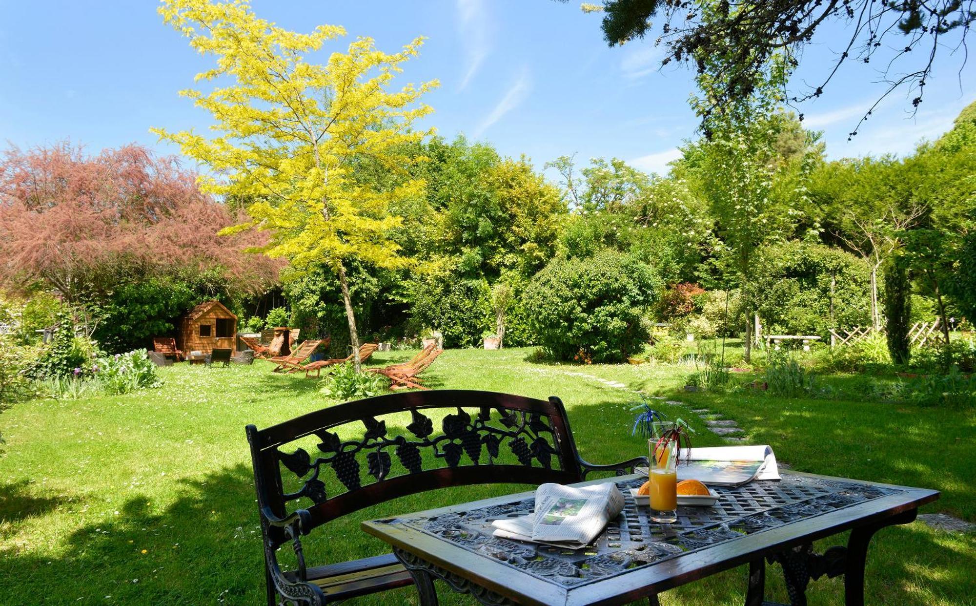 Logis Auberge Du Centre Chitenay Экстерьер фото