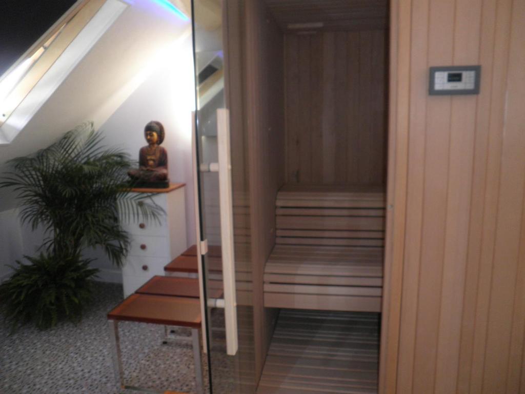 Logis Auberge Du Centre Chitenay Экстерьер фото